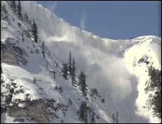 Avalanche in Richfield closes S.R. 72