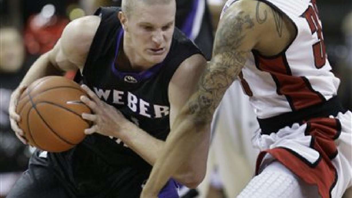 Weber State to tip off tournament against Cal State Fullerton