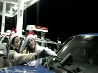 Family gives surprise gifts to Brigham City motorists