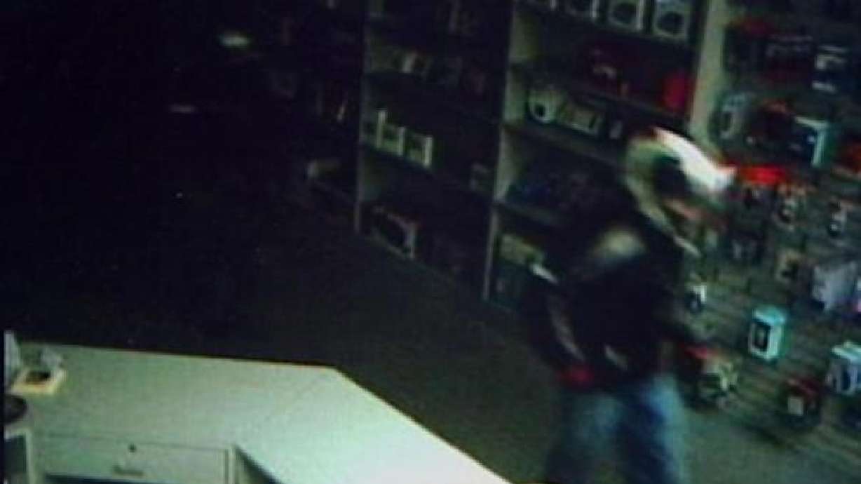 Police Searching for Two Thieves Who Hit Computer Stores Overnight
