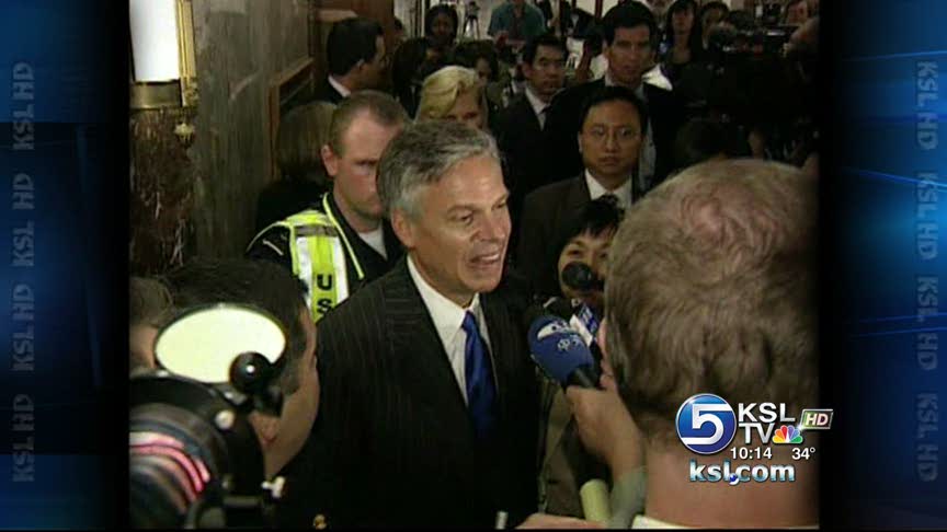 Huntsman talks to Chinese media