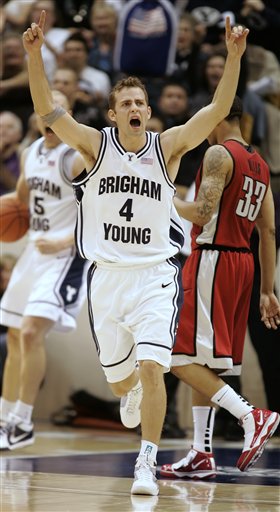 Other Cougars step up against UNLV with Fredette ill