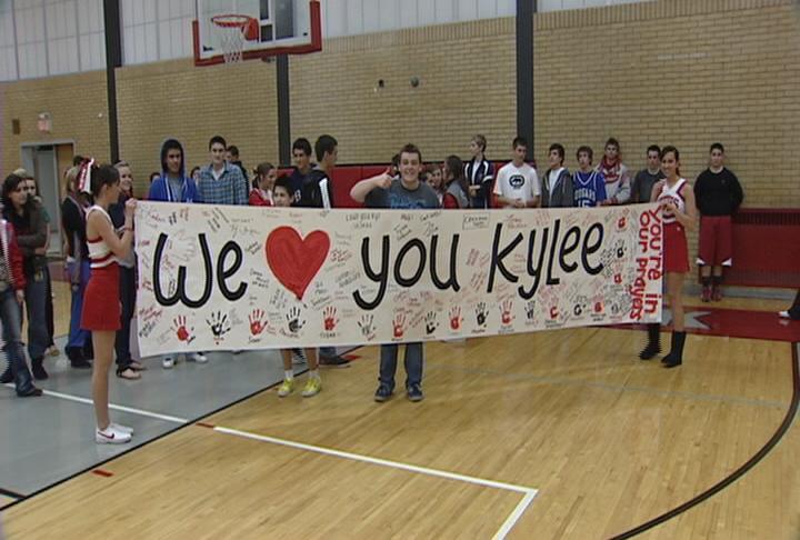 Spanish Fork cheerleader recovering from brain injury