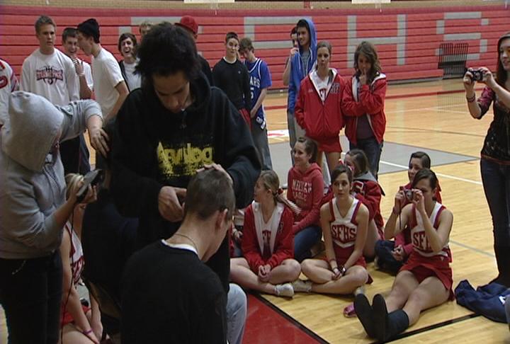 Spanish Fork cheerleader recovering from brain injury