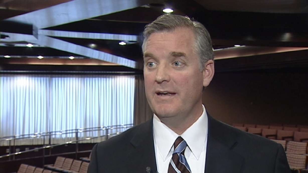 Corroon makes ethics an issue in Utah gov's race