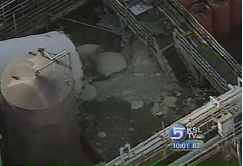 Officials Evacuate Area Near Chemical Spill