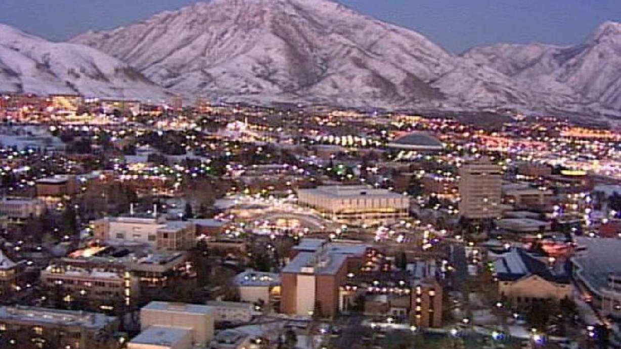 Report: U.'s president applies for UW job