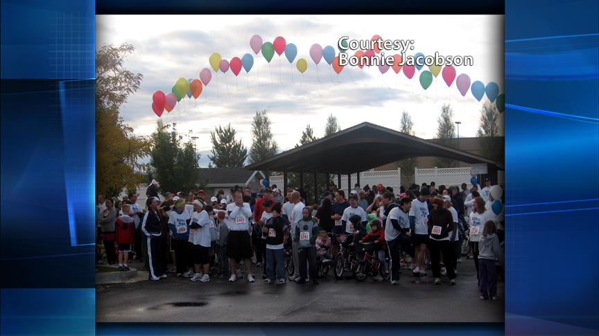 Couple gets a High 5 for helping injured boy's family