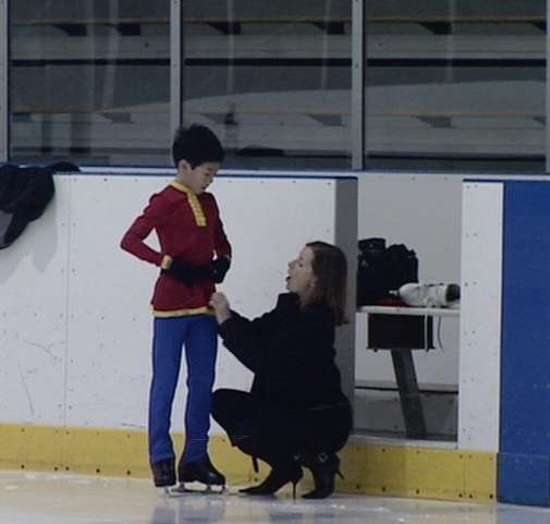 10-year-old Utahn wins national figure skating championship