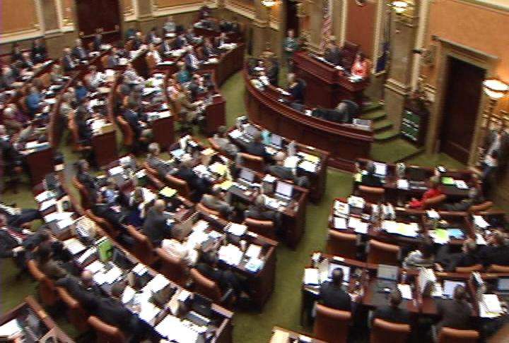 Utah lawmakers returned to the Capitol on Monday, the opening day of the 2010 legislative session.