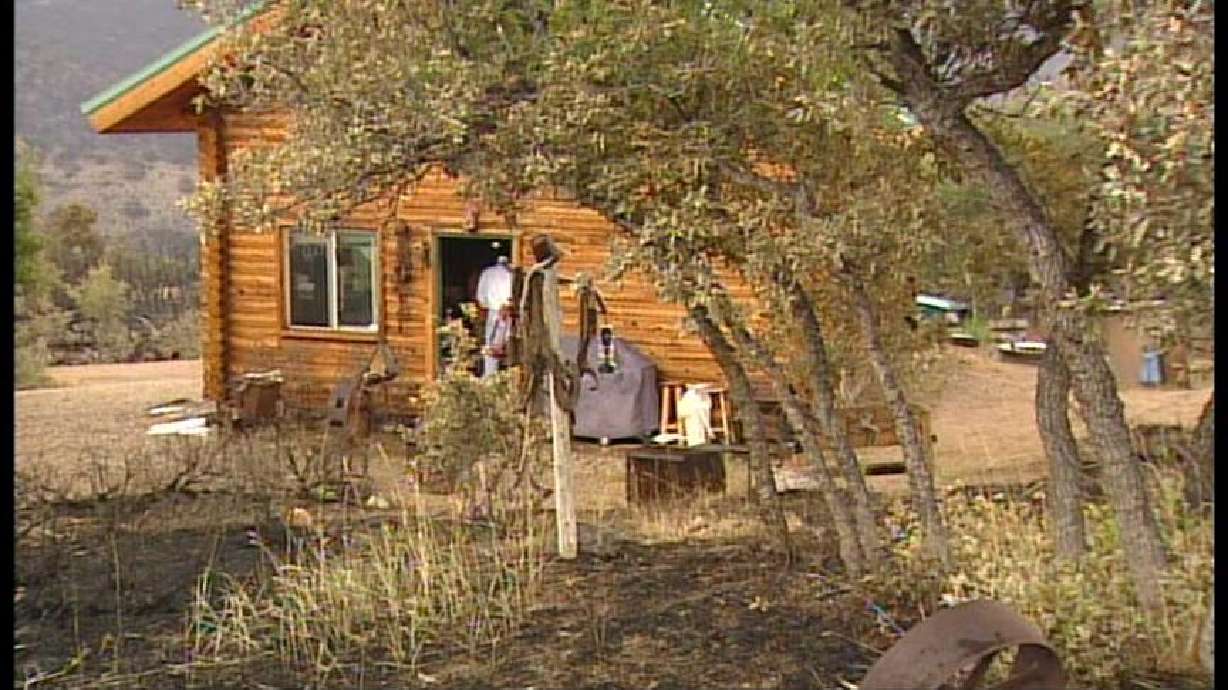 Residents Express Thanks to Firefighters in Salt Creek Fire