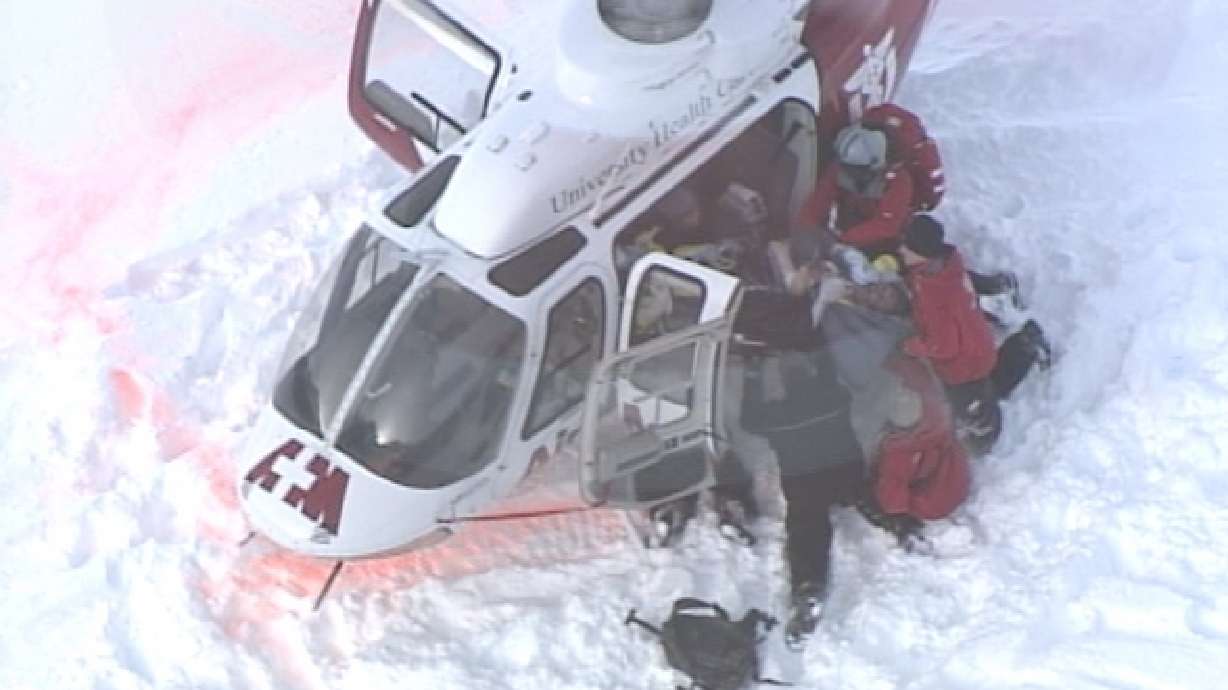 Snowmobiler caught in Davis County avalanche dies