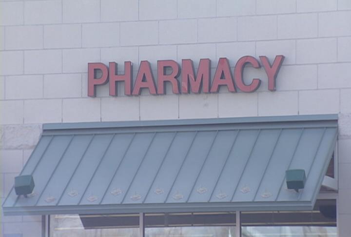 Man attempts two pharmacy robberies; comes up empty-handed
