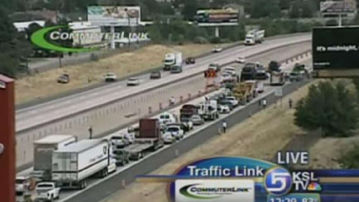 Accident Shuts Down NB I-15 in Ogden