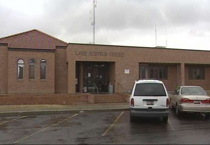 Judge faces reprimand for pulling gun in courtroom