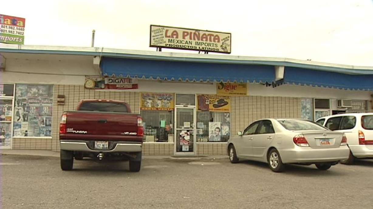 Deputies Searching for Aggressive Robbers