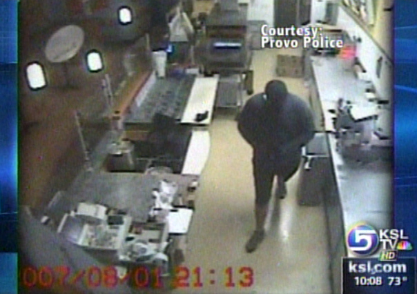 Police Searching for Quiznos Robber