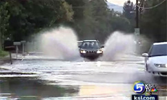Rain Floods the Streets in Murray