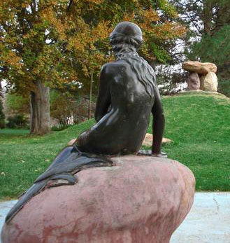 ‘Little Mermaid' stolen from peace gardens