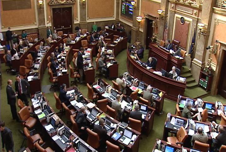 Legislature won't limit campaign contributions