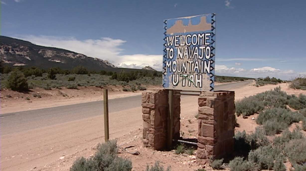 Twenty-three homes in the Navajo Nation will finally receive electricity in the community of Tonalea after signing with an electricity company on Saturday.
