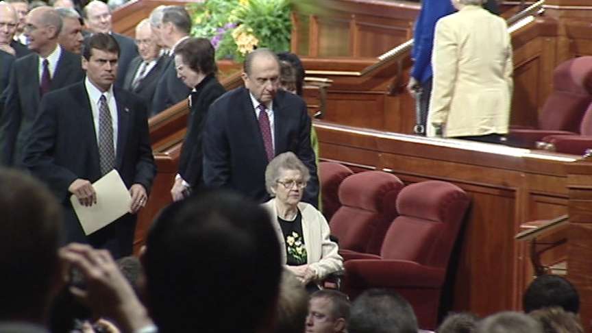 President Thomas S. Monson and his wife, Sister Frances Monson.