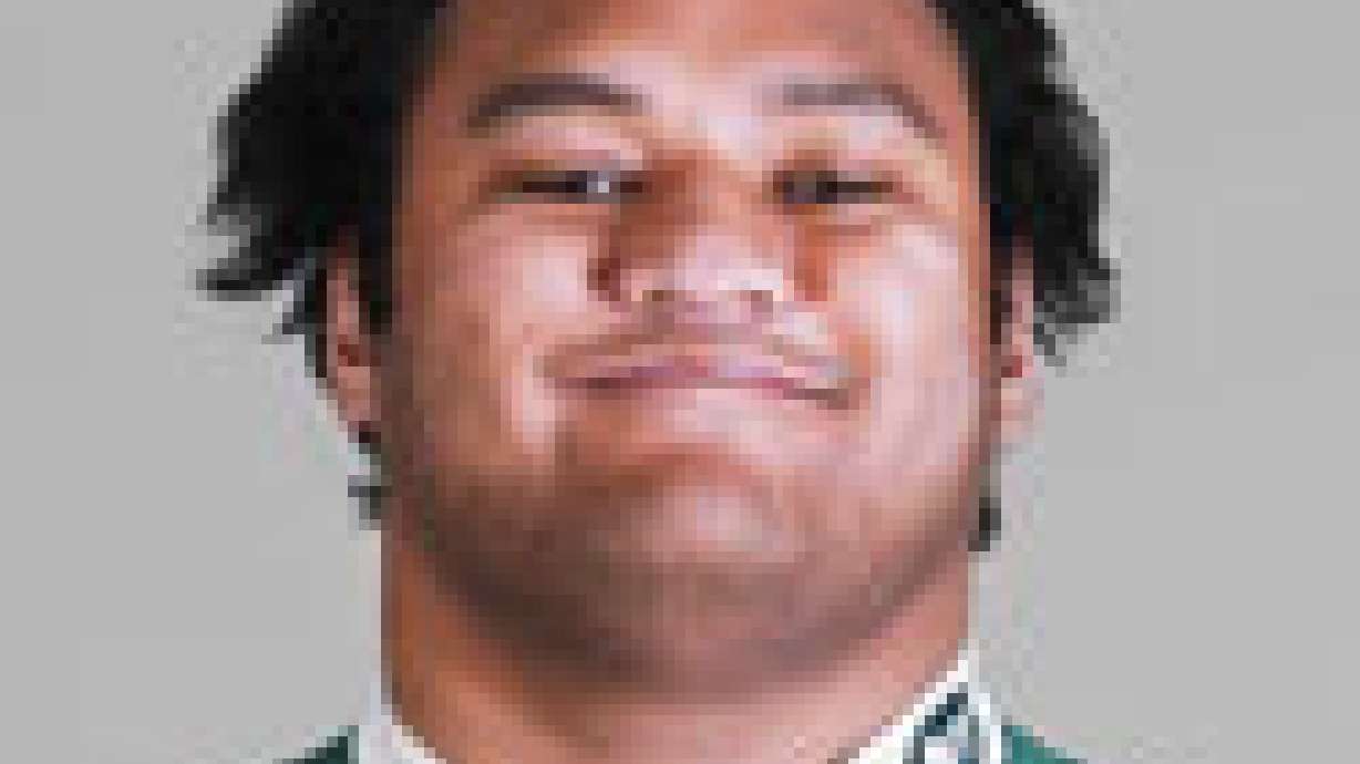 Pouha's loss big gain for defensive line