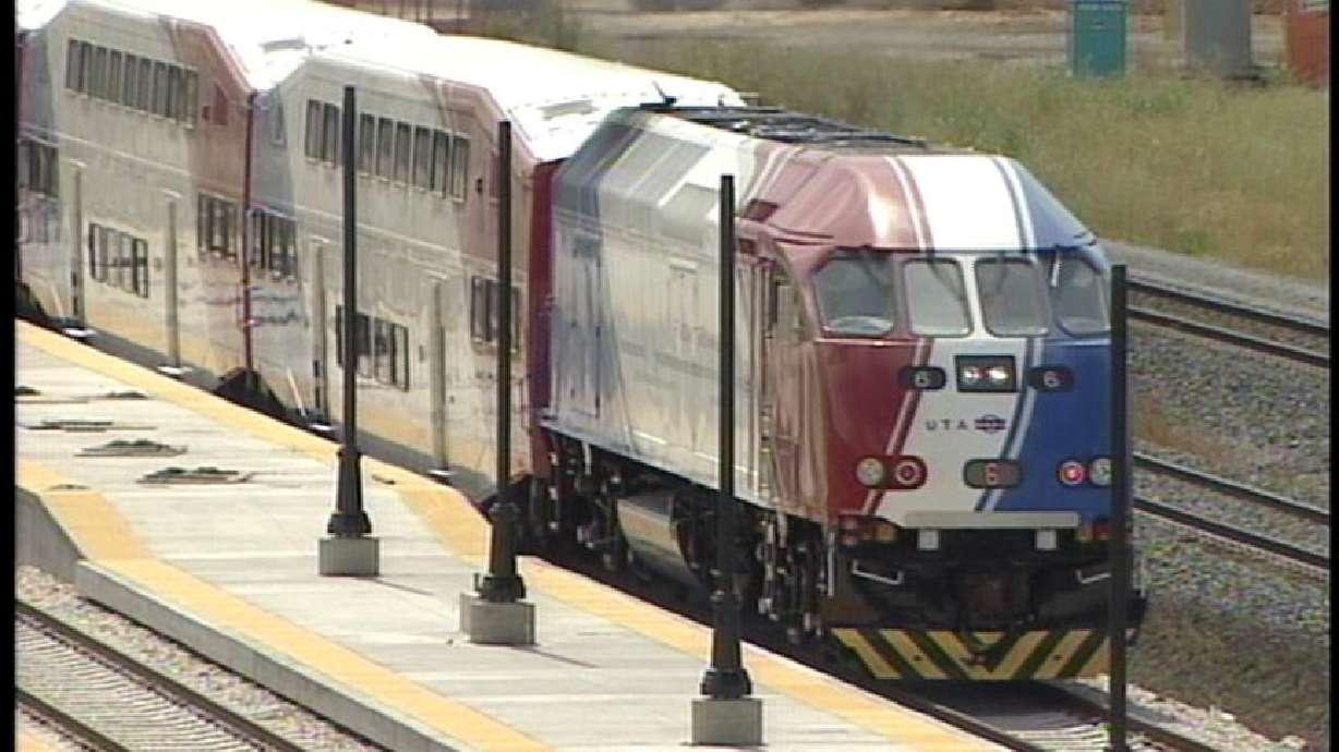 Testing Begins on Frontrunner Trains