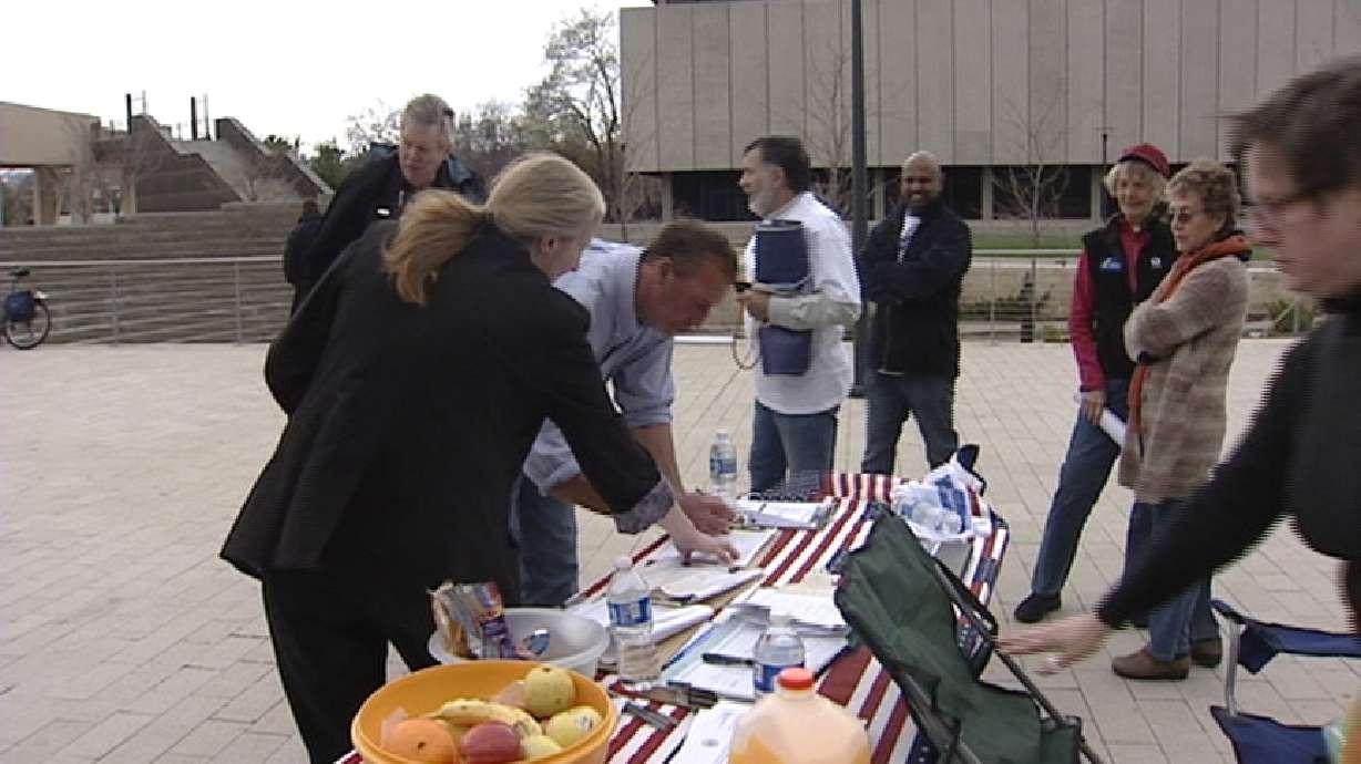 Not enough signatures for redistricting initiative