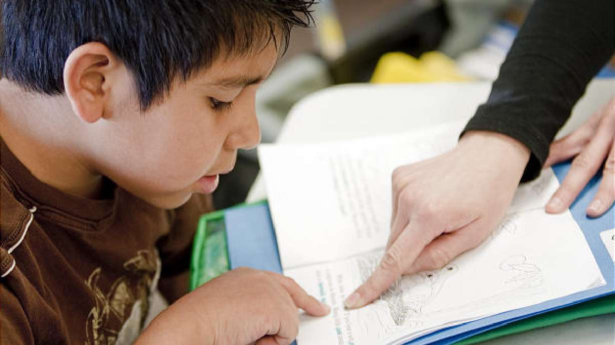 Budget changes force changes in Canyons' reading program