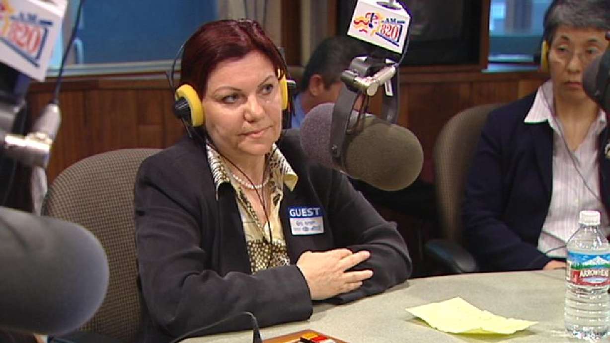 Closer Look: Iraq Gets Radio Station for Women