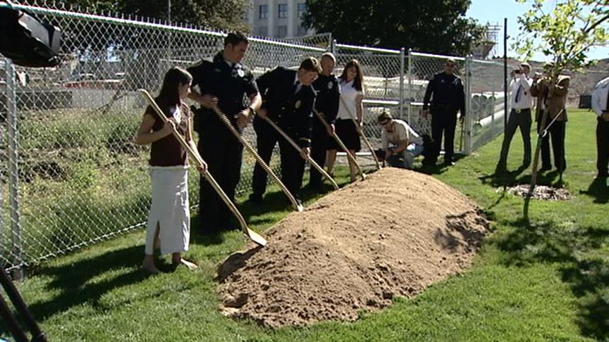 Memorial to Honor Fallen Officers