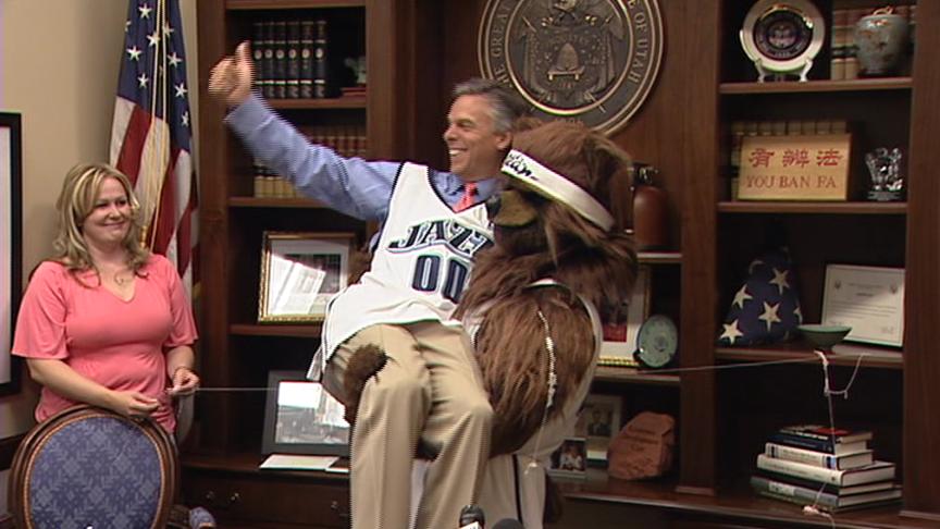 Governor Declares Today "Utah Jazz Bear Day"