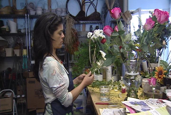 Aunt Fannies Bloomers florist Lulu arranges a Mother's Day bouquet