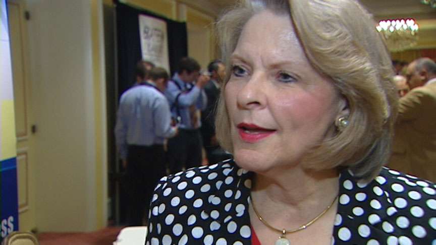 Sheri Dew accepted a Lifetime Achievement Award.