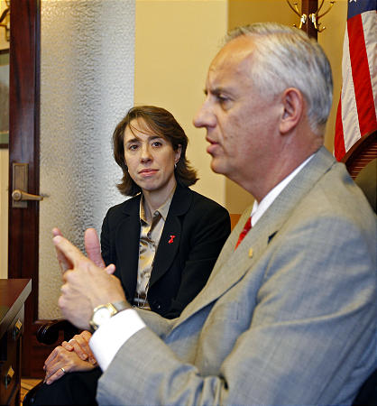 Utah lawmaker to work for SC gay rights group