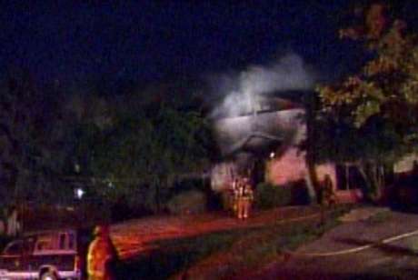 Man Makes Dramatic Escape from Burning Apartment