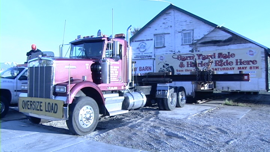 Old Day Dairy Barn gets new home in Draper