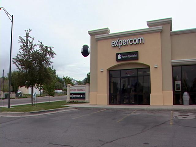 Business devastated by burglary opens new Sandy store