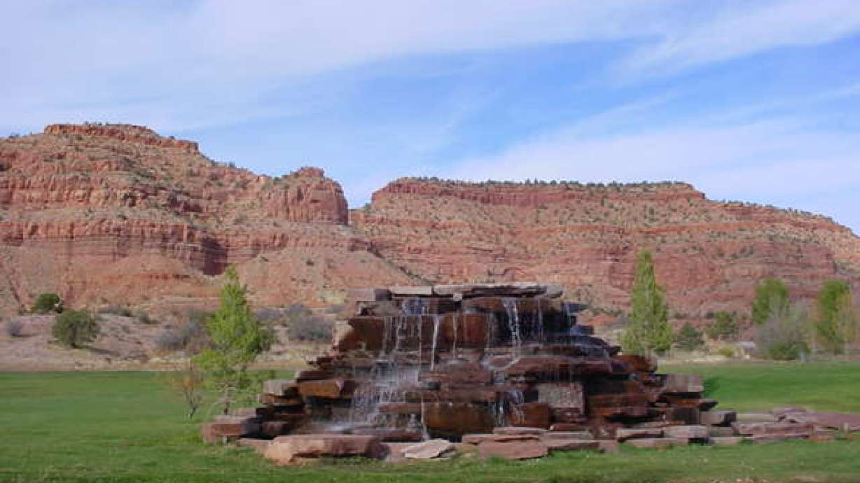 Archaeological crews digging ahead of Utah dam