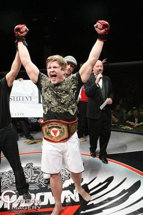 Davis County teacher tackles MMA outside the classroom | KSL.com