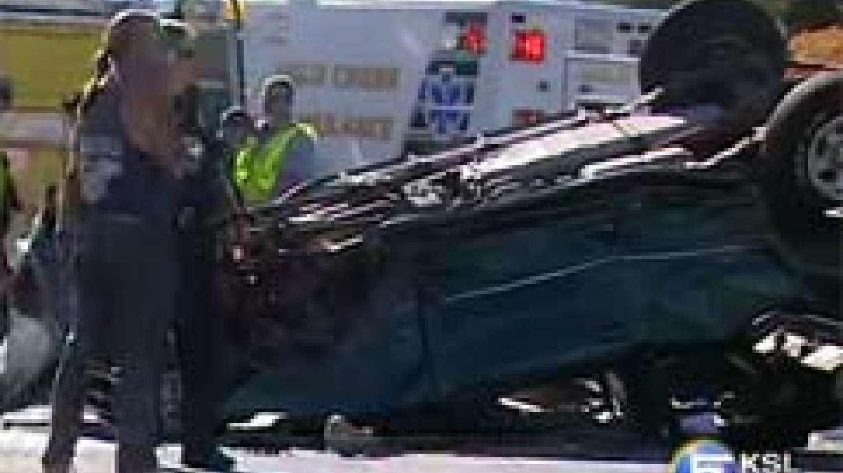 Two People Injured in Car Wreck