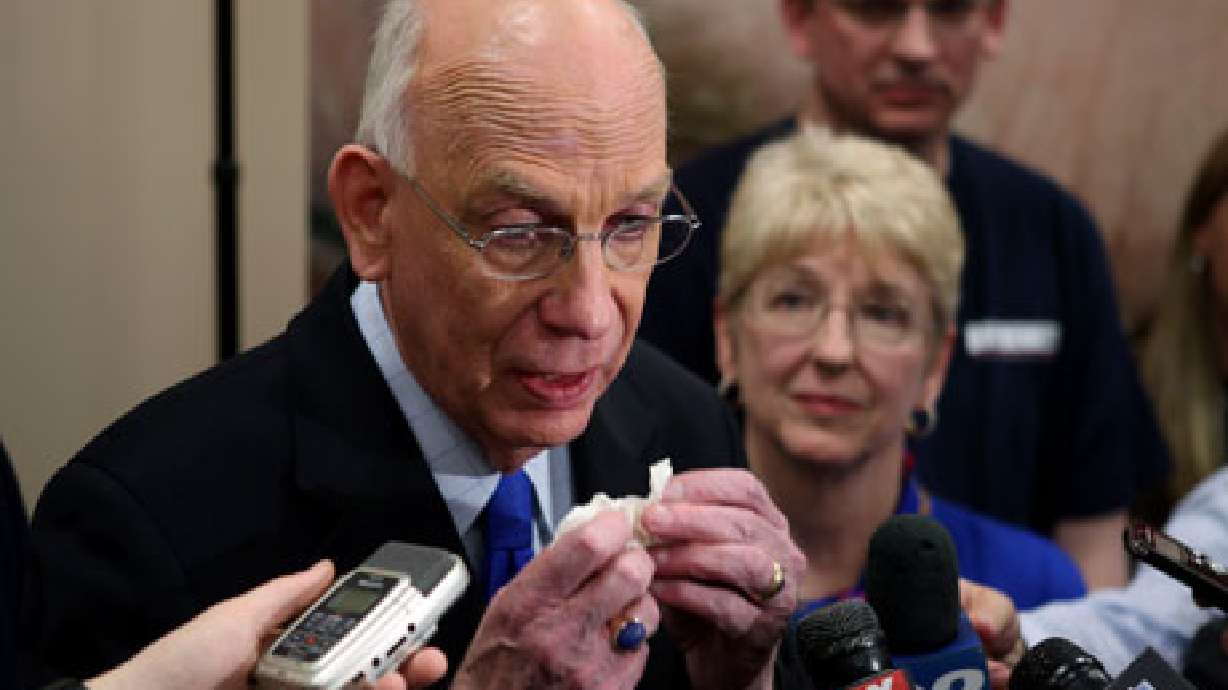 Bennett Endorses Bridgewater