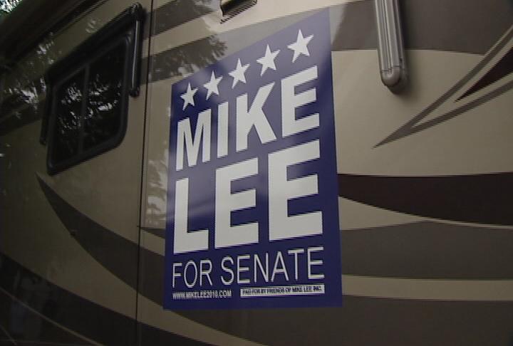Mike Lee, who is travelling the state in a campaign bus, recently announced getting the nod of author Stephen Covey.