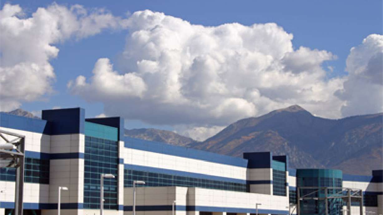 Micron Gives BYU $320,000 for Microelectronics Research