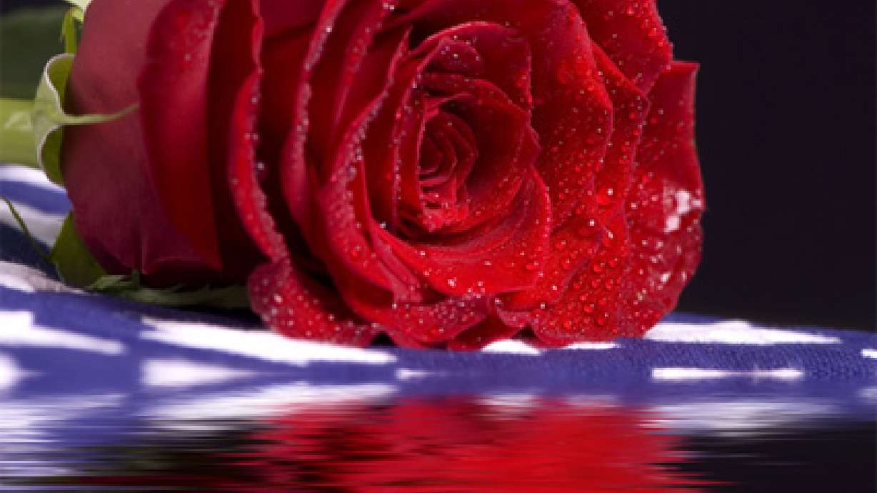 Neighborhood to honor fallen Marine with service