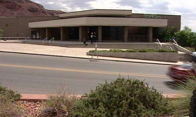 Jeffs' Instructional Tapes Could Play Role in Trial