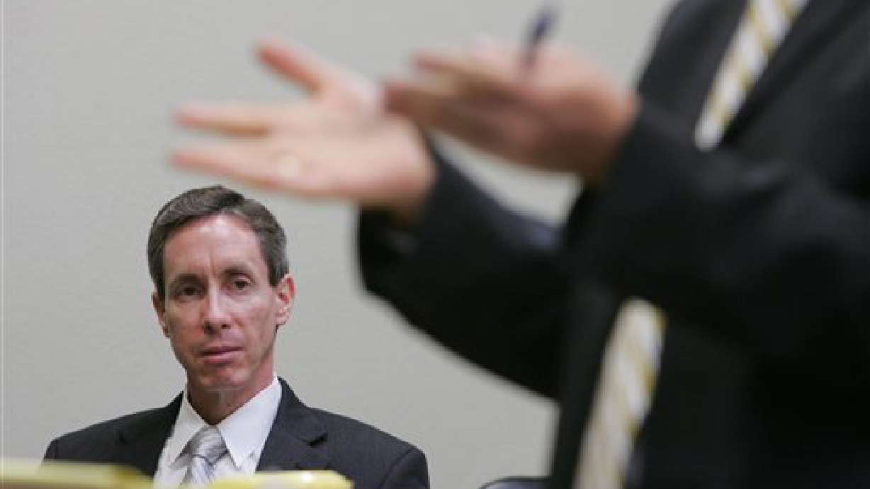 Jeffs' Instructional Tapes Could Play Role in Trial