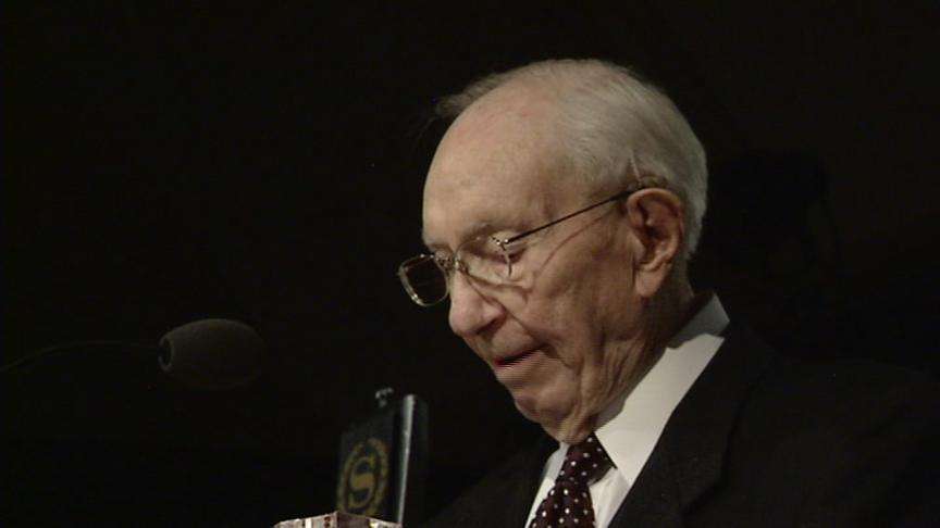 Hinckley and McCullough Honored by Utah Group