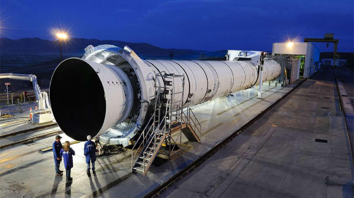 ATK completes largest solid rocket motor